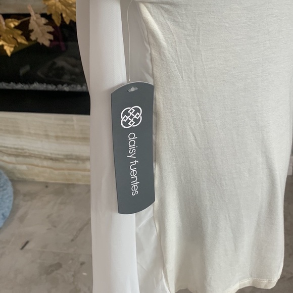 Daisy Fuentes NWT Ivory Long Sleeve‎ Sheer Blouse. Size 1X - Picture 5 of 10